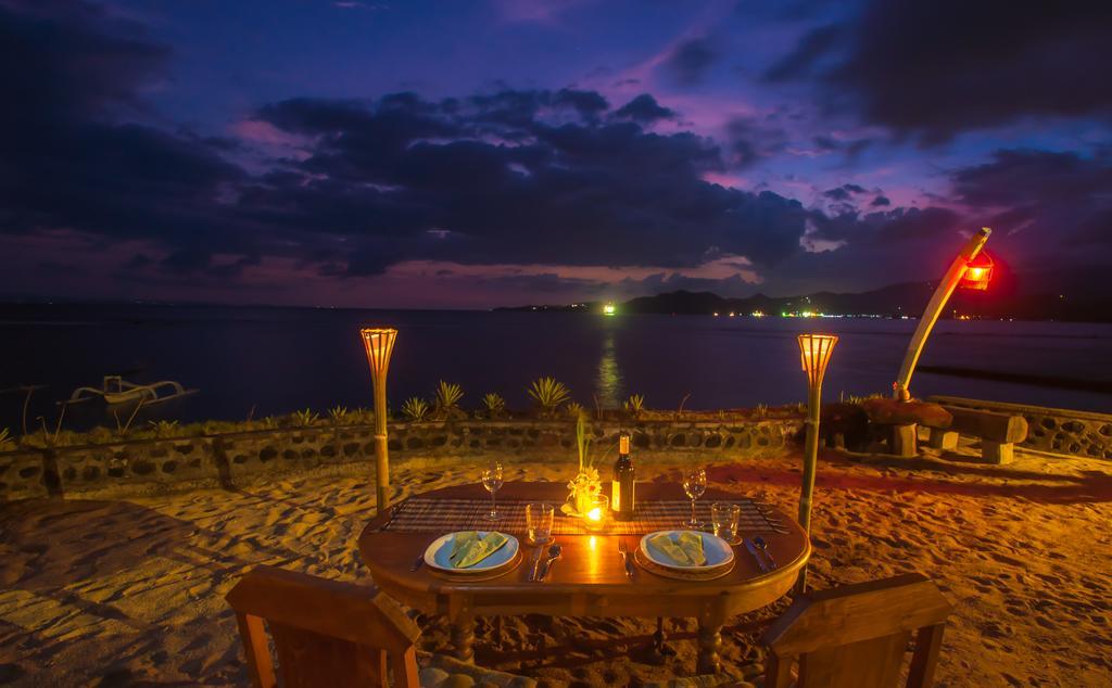 Candidasa Oceanfront Citakara Sari Villas מראה חיצוני תמונה